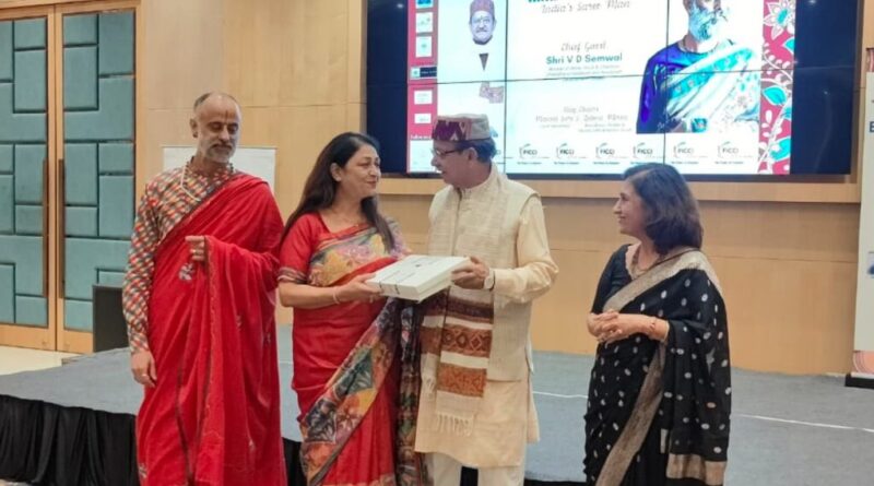 देवभूमि में ‘इंडियन टेक्सटाइल्स’ की गूंज: सेमवाल बोले- हथकरघा हमारी सांस्कृतिक धरोहर