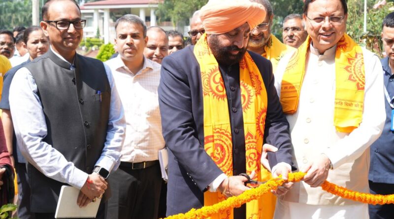राज्यपाल और मुख्यमंत्री ने राजभवन परिसर में ‘‘भगीरथ उद्यान’’ का किया उद्घाटन