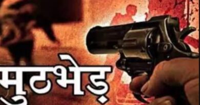 वेव सिटी में कुंडल लूटकांड का खुलासा, मुठभेड़ में दो बदमाश गिरफ्तार, एक फरार