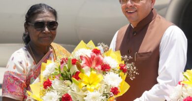 उत्तराखण्ड आगमन पर राष्ट्रपति द्रौपदी मुर्मु का जौलीग्रांट एयरपोर्ट पर स्वागत
