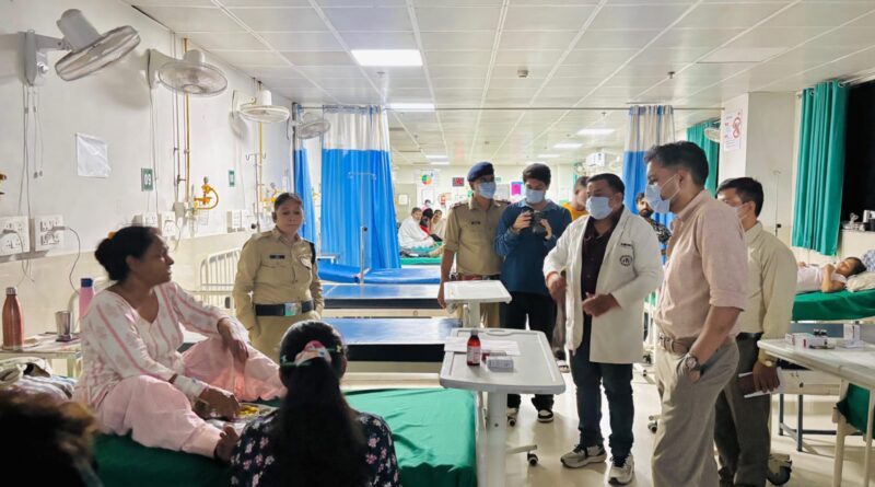 कोरोनेशन अस्पताल की बदहाली पर भड़के डीएम, व्यवस्थाएं सुधारने के दिए सख्त निर्देश