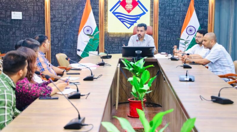 ई-ऑफिस व्यवस्था प्रभावी एवं सुगम बनाने के डीएम ने दिए निर्देश